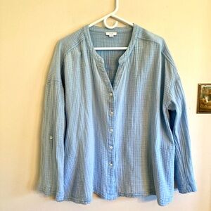 J. Jill Light Blue Button-Up Top